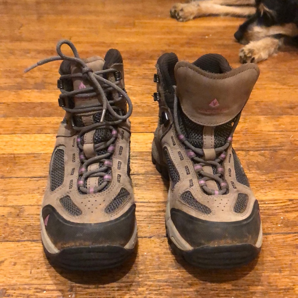 Vasque Breeze 2.0 Mid GTX hiking boots size 6.5